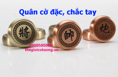 Bộ cờ tướng bằng đồng (tặng kèm bàn gỗ và bàn da)